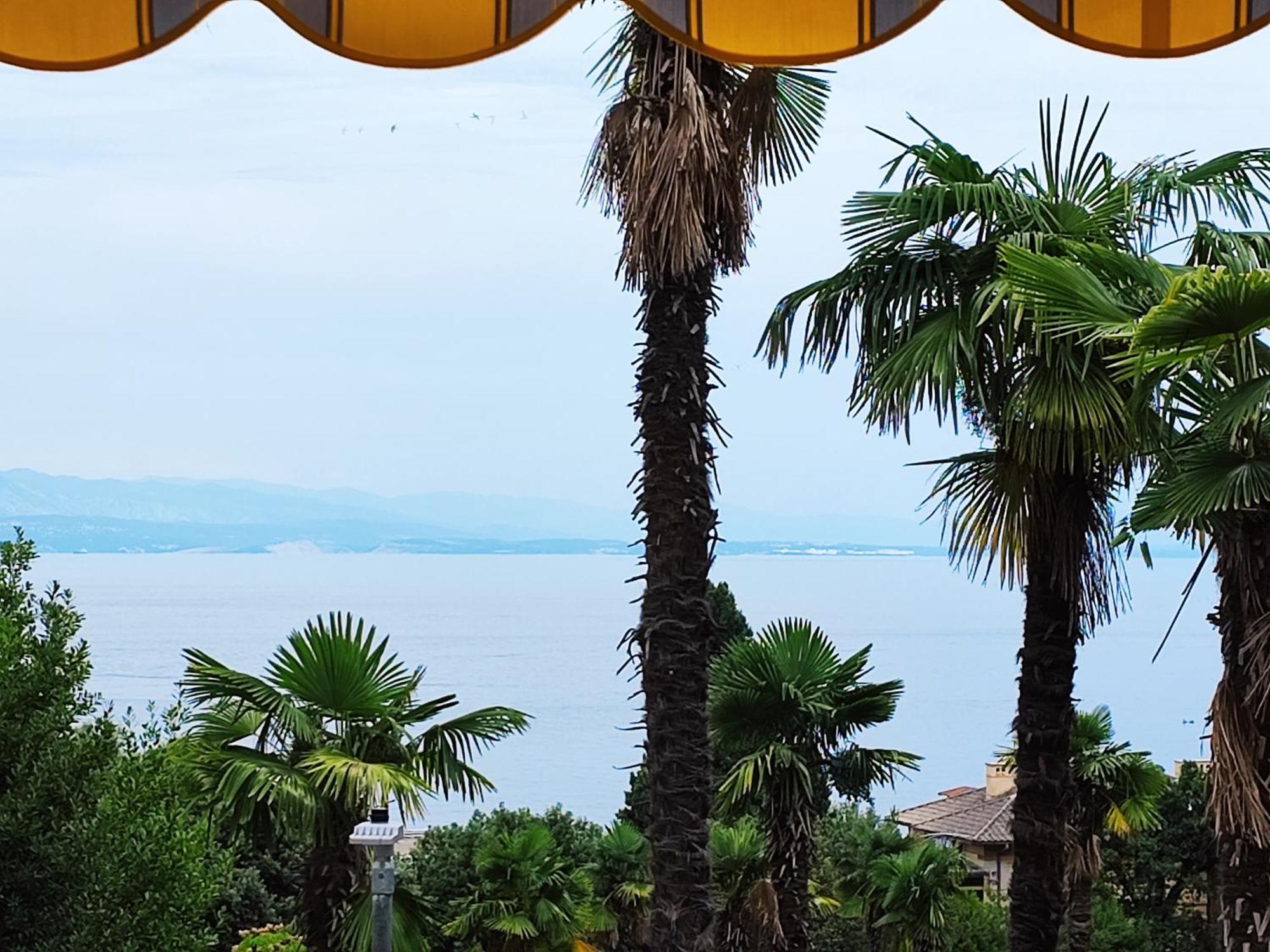 Sea View In Esperia